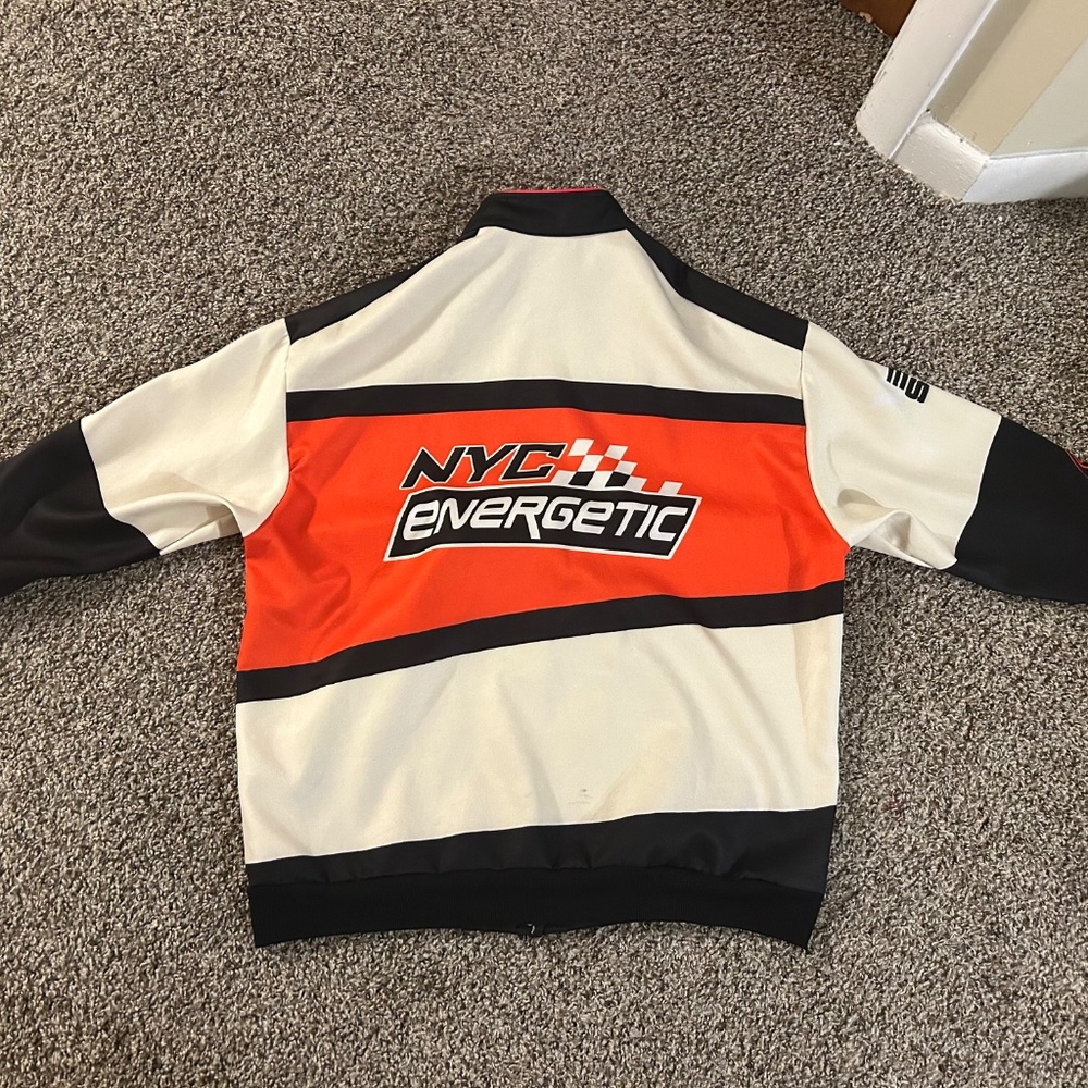 Graphic ColorBlock Jacket - Picture 3 of 3